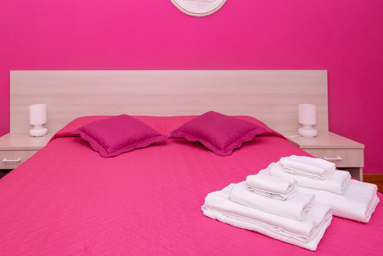B&B Villa Le Palme 梅塔 外观 照片